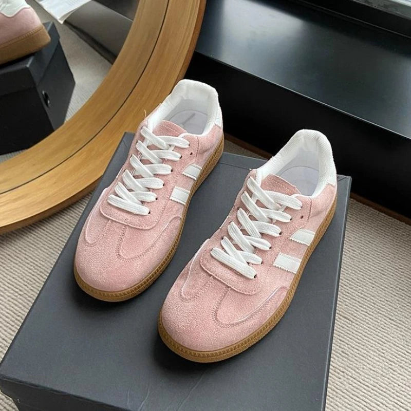 Baskets plates pour femmes, chaussures de tennis mode pour dames, chaussures vulcanisées à lacets, baskets d’extérieur pour l’automne, chaussures de skate pour étudiantes, chaussures décontractées.
