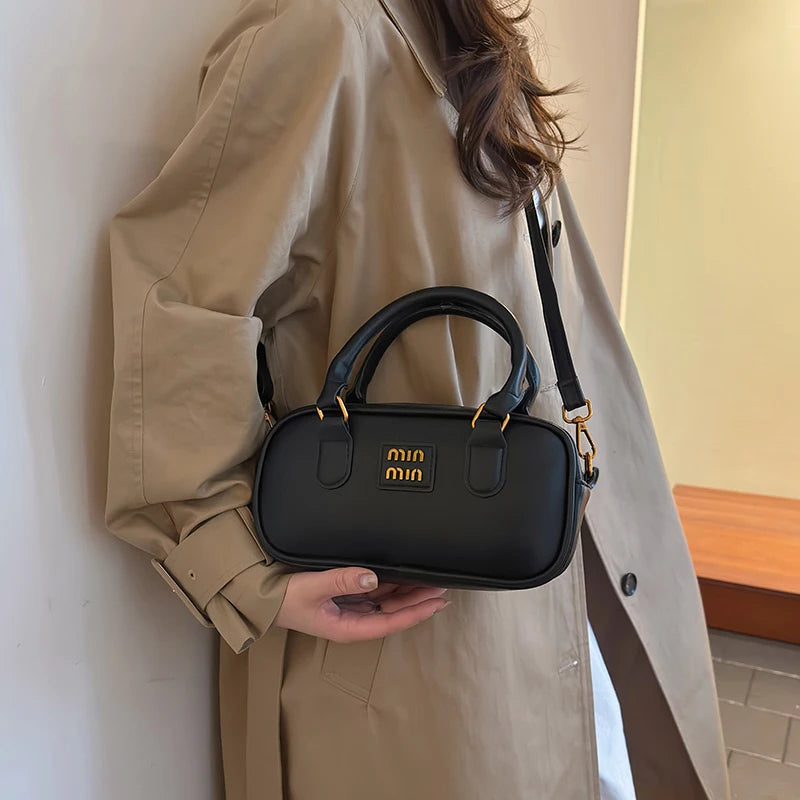 Marque de mode Sac femme cabas d’hiver sac à main et pochette pour téléphone sac hobo de luxe sacoche de voyage et de shopping sac bandoulière et porté épaule pour femme