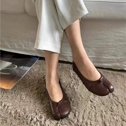 Chaussures plates de ballet pour femmes à bout fendu, chaussures tabi tendance, mocassins décontractés à enfiler, espadrilles en cuir plissé pour femmes, zapatillas mujer