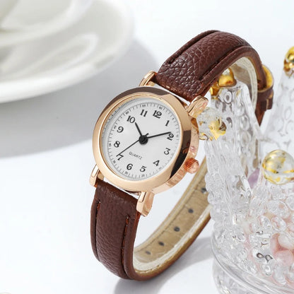 Montre pour femme tendance avec petits chiffres arabes, montre à quartz avec bracelet en cuir



Style : Luxe

Étanchéité : 3 Bar

Poids : 60 g