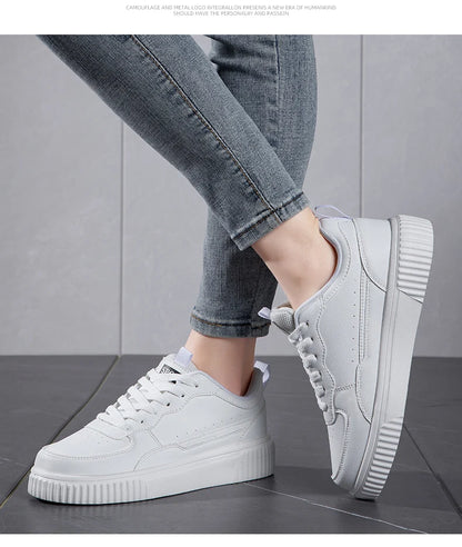 Chaussures décontractées pour femmes, respirantes, plates, pour la marche, baskets blanches, chaussures féminines de sport, de course, de marche en extérieur pour hommes
