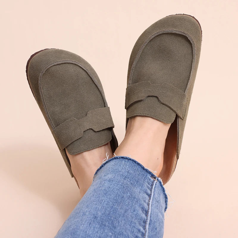 Litfun Nouveaux sabots pour femmes, mules en suède de liège tendance pour femmes, chaussons classiques en liège antidérapants pour l’extérieur avec soutien de la voûte plantaire