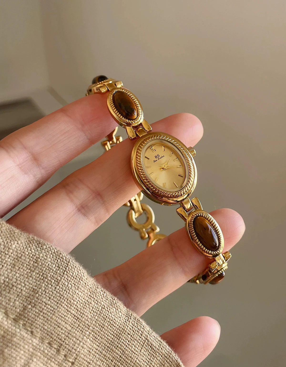 Montres de luxe haut de gamme pour femme, élégante montre-bracelet en quartz avec bijoux verts en jade, cadeau pour femme, montre habillée tendance pour dame