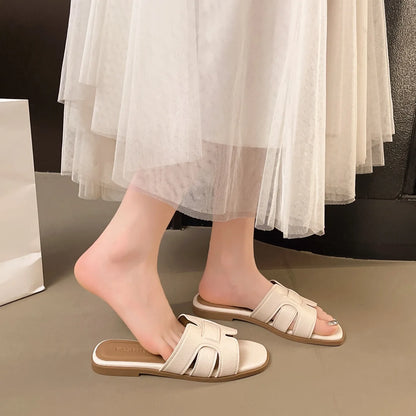 Nouvelles pantoufles d’été tendance pour femmes, sandales plates à bout carré pour femme, bout ouvert, confortables, antidérapantes, claquettes de plage pour femmes, pantoufles pour femmes