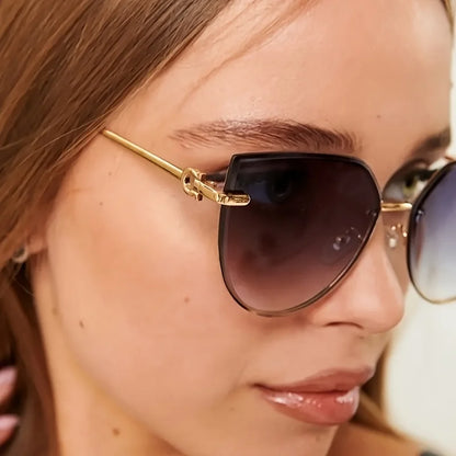 Lot de 2 lunettes de soleil pour femmes à grande monture, lunettes de soleil œil de chat dégradées pour femmes, protection UV pour extérieur, lunettes de créateur