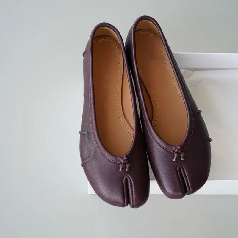 Chaussures plates de ballet pour femmes à bout fendu, chaussures tabi tendance, mocassins décontractés à enfiler, espadrilles en cuir plissé pour femmes, zapatillas mujer
