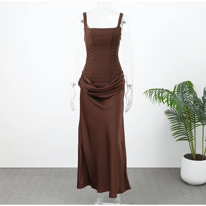 Robe à bretelles plissée unie pour femme col carré sans manches épaules dénudées cintrée à la taille effet amincissant robe de soirée et de fête pour femme 2025