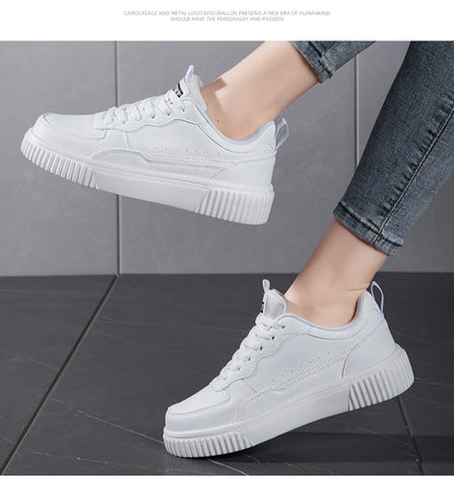 Chaussures décontractées pour femmes, respirantes, plates, pour la marche, baskets blanches, chaussures féminines de sport, de course, de marche en extérieur pour hommes