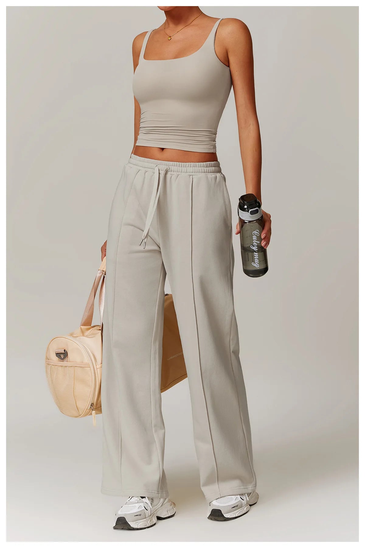 Brassière de sport respirante haut de fitness anti-transpiration pour femmes brassière de yoga haut court anti-chocs push-up brassière de sport haute résistance haut d’entraînement pour salle de sport