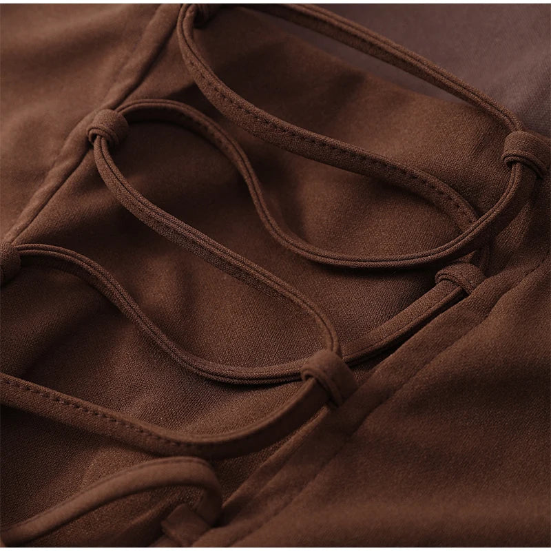 Robe à bretelles plissée unie pour femme col carré sans manches épaules dénudées cintrée à la taille effet amincissant robe de soirée et de fête pour femme 2025