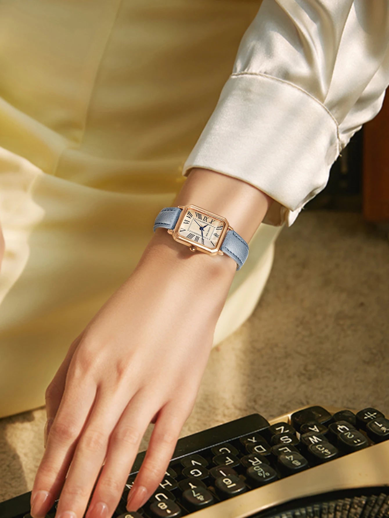 Montre-bracelet décontractée rétro à affichage numérique, cadran carré, bracelet en cuir, montre à quartz tendance pour femme, idée cadeau