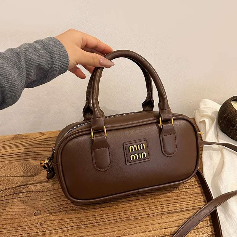 Marque de mode Sac femme cabas d’hiver sac à main et pochette pour téléphone sac hobo de luxe sacoche de voyage et de shopping sac bandoulière et porté épaule pour femme