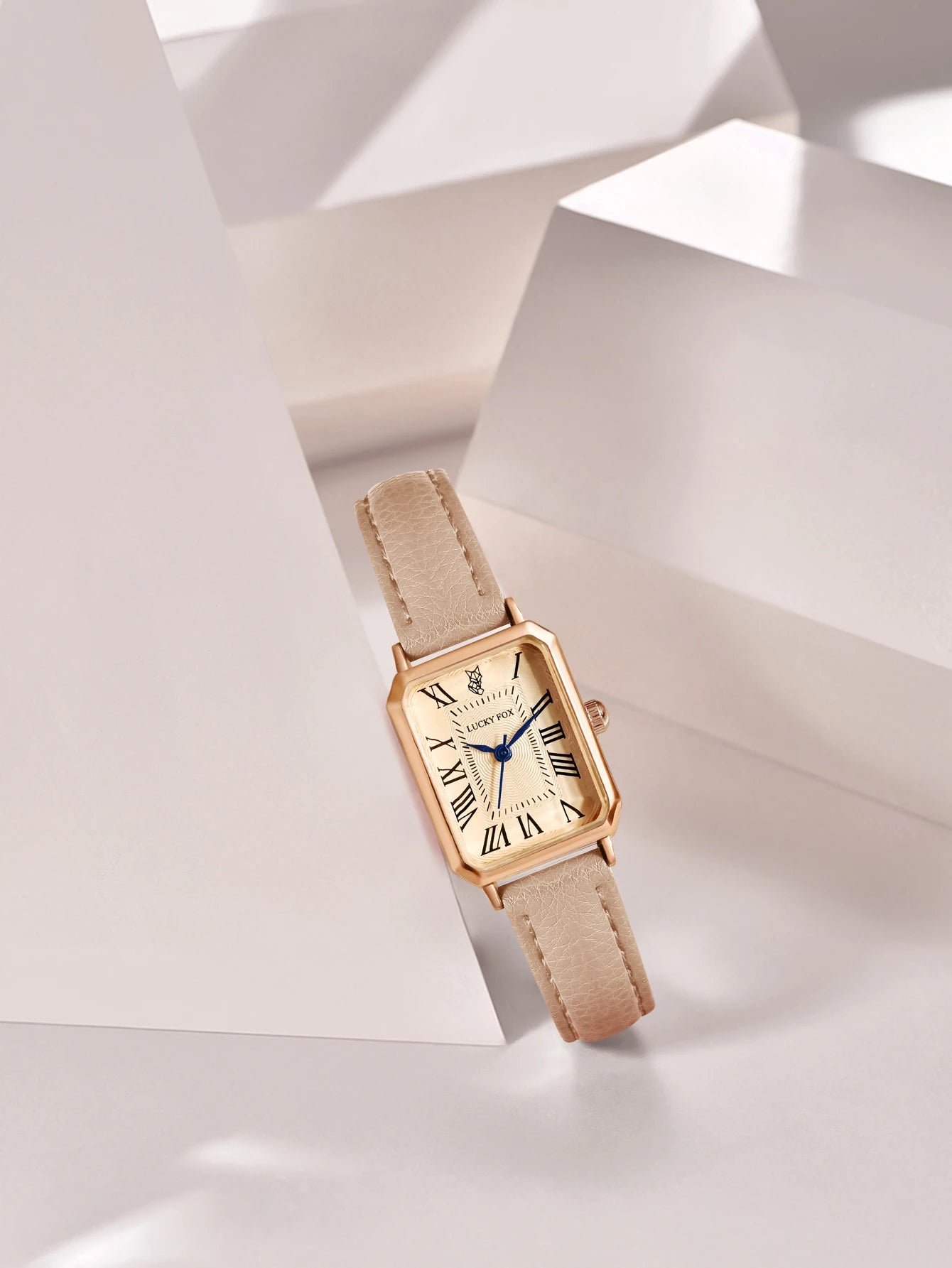 Montre-bracelet décontractée rétro à affichage numérique, cadran carré, bracelet en cuir, montre à quartz tendance pour femme, idée cadeau