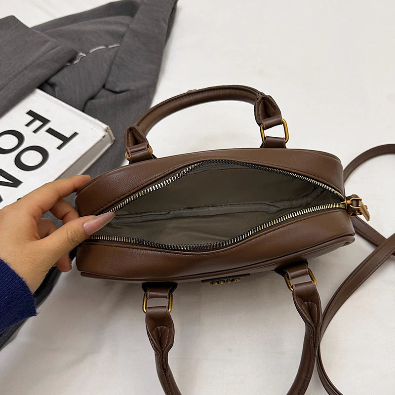 Marque de mode Sac femme cabas d’hiver sac à main et pochette pour téléphone sac hobo de luxe sacoche de voyage et de shopping sac bandoulière et porté épaule pour femme