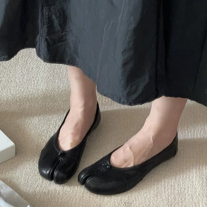 Chaussures plates de ballet pour femmes à bout fendu, chaussures tabi tendance, mocassins décontractés à enfiler, espadrilles en cuir plissé pour femmes, zapatillas mujer