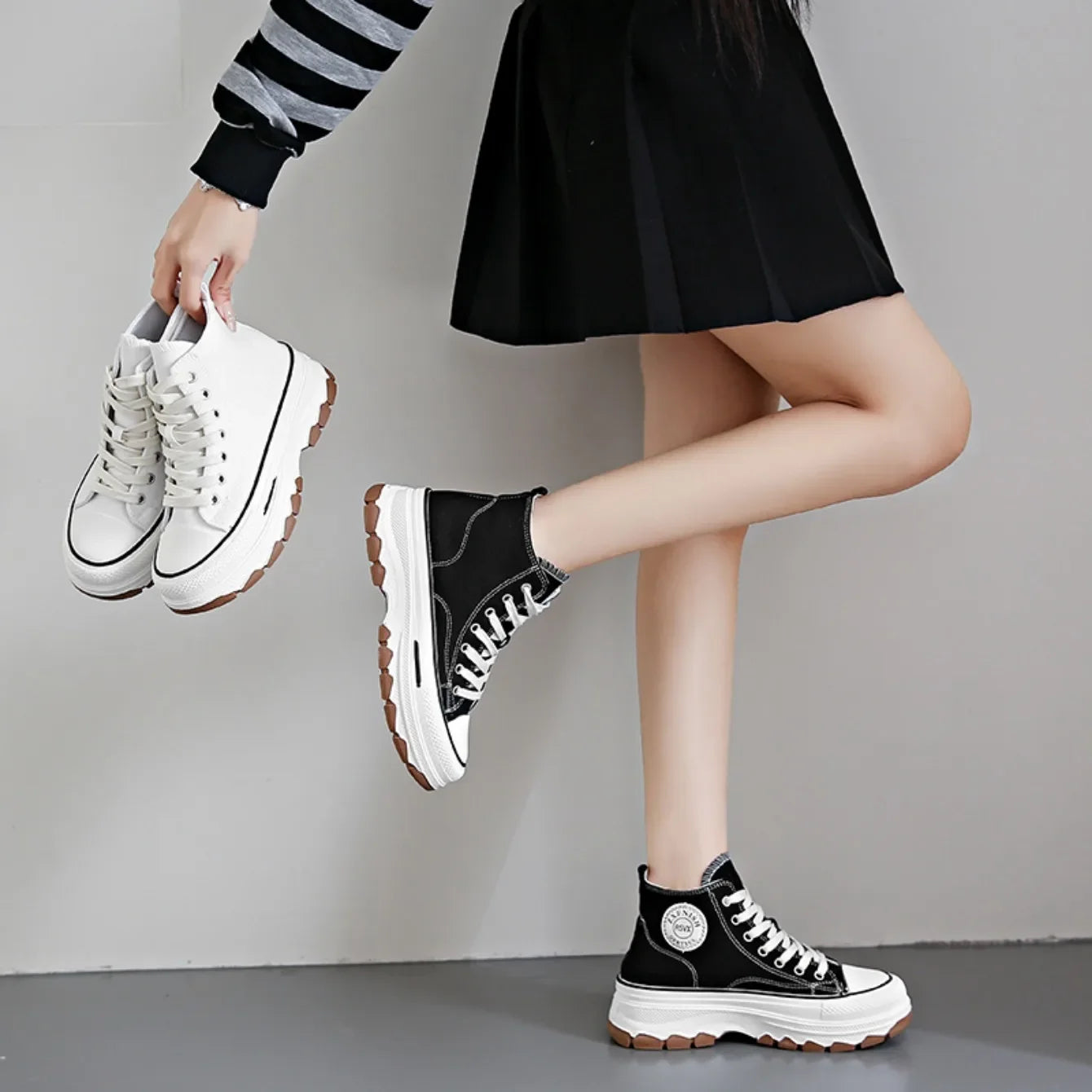 Chaussures en toile pour femmes 2024, baskets décontractées à plateforme avec étoiles, chaussures de sport et de course en toile, chaussures de tennis, baskets de marche d’extérieur.