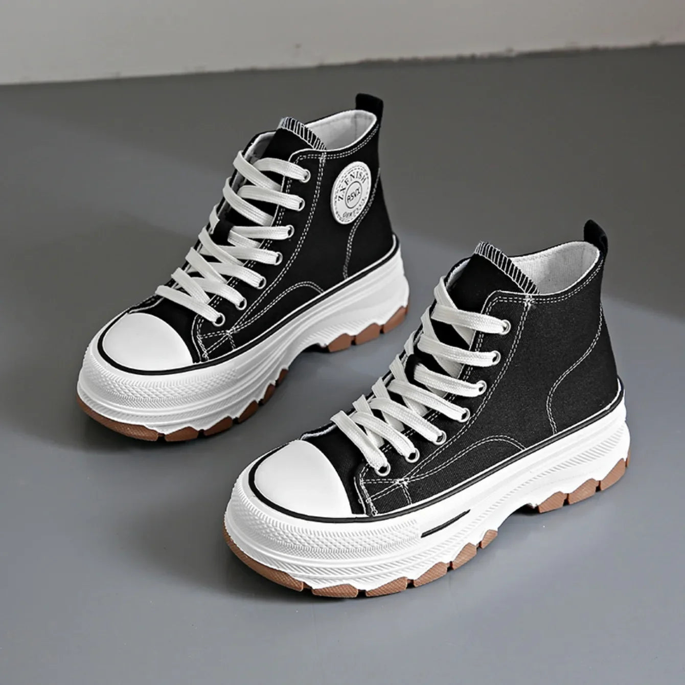 Chaussures en toile pour femmes 2024, baskets décontractées à plateforme avec étoiles, chaussures de sport et de course en toile, chaussures de tennis, baskets de marche d’extérieur.