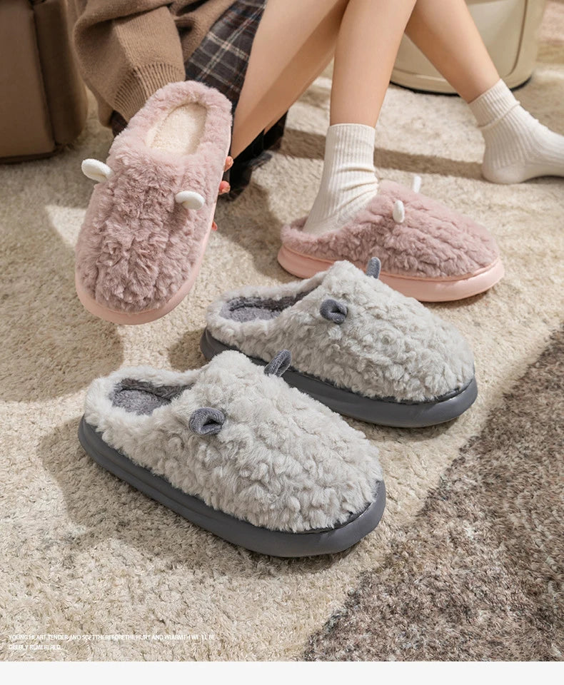 Pantoufles d’hiver pour femmes - Chaussons doublés en polaire pelucheuse, chaussons chauds en coton pour l’intérieur/l’extérieur avec semelle antidérapante
