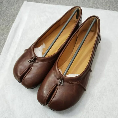 Chaussures plates de ballet pour femmes à bout fendu, chaussures tabi tendance, mocassins décontractés à enfiler, espadrilles en cuir plissé pour femmes, zapatillas mujer