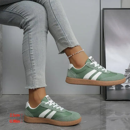 Baskets légères et confortables pour femmes, chaussures de sport tendance à lacets rayées pour femme, baskets décontractées vertes et respirantes, grandes tailles