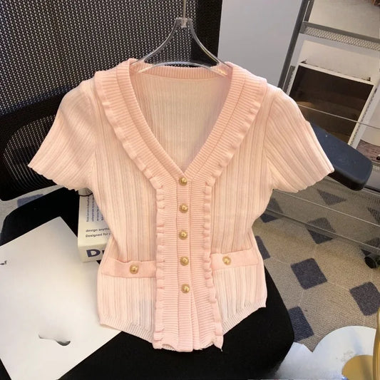 T-shirt tricoté pour femmes uni à volants printemps été col en V élégant vêtements pour femmes à simple boutonnage t-shirts adorables