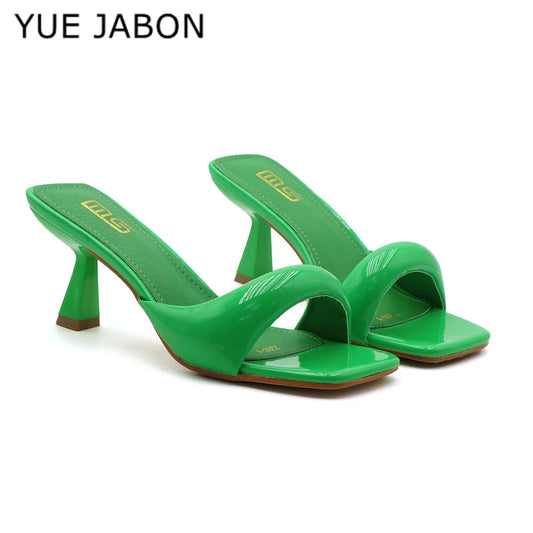 Nouvelles pantoufles pour femmes, sexy, en cuir, à bride arrière, talons aiguilles style romain, élégantes, talon original, bout carré, satinées, à enfiler, chaussures femme Zapatillas